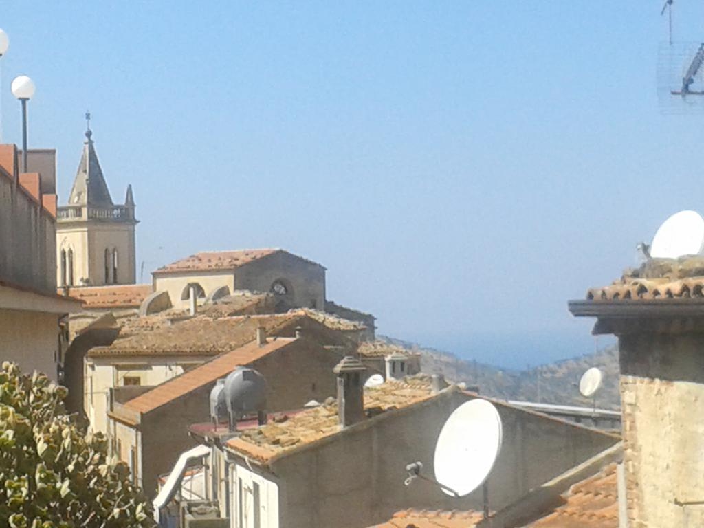 Arte Mare E Cultura Villa Pettineo Bagian luar foto